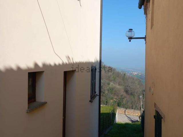 Casa in vendita a Monteciccardo, Marche