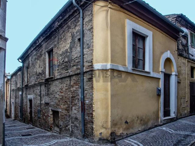 Casa in vendita a Pianella, Abruzzo