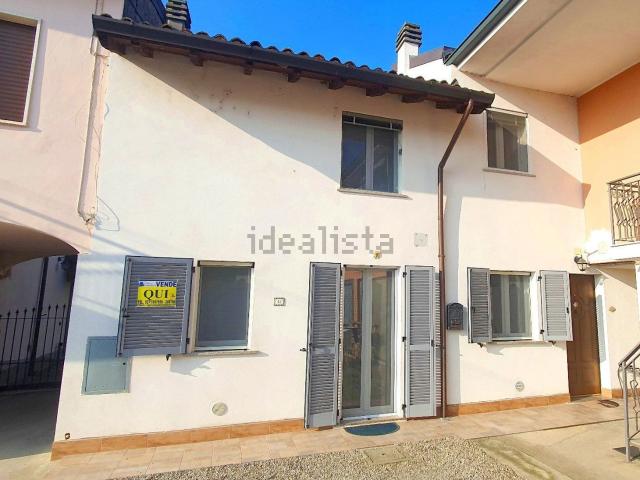 Casa in vendita a Chignolo Po, Lombardia