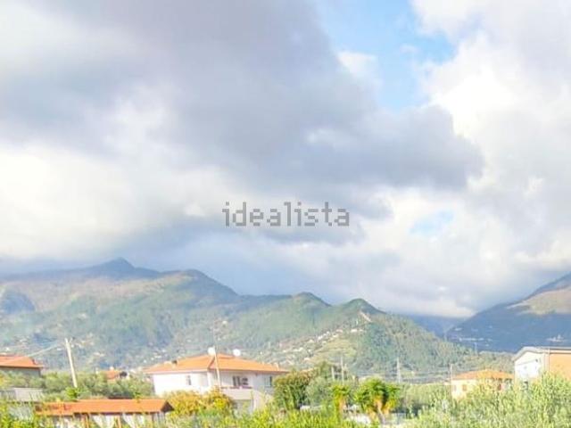 Casa in vendita a Tonfano, Toscana