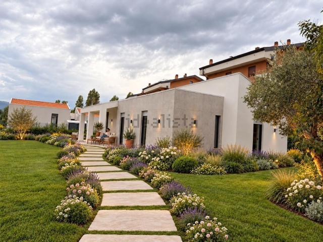Casa in vendita a Sarzanello, Sarzana