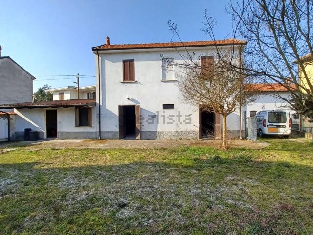 Casa in vendita a Torre Beretti, Torre Beretti e Castellaro