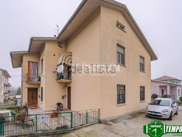 Casa in vendita a Bressana Bottarone, Lombardia
