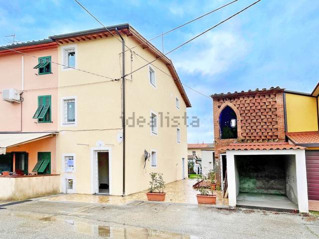 Casa in vendita a Tempagnano di Lunata, Bagni Di Lucca Ponte