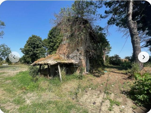 Casa in vendita a Voghera, Lombardia