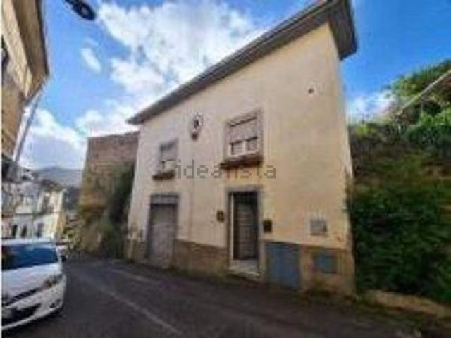 Casa in vendita a Pellezzano, Salerno