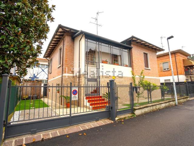 Casa in vendita a Unione di comuni Terre di Castelli, Vignola