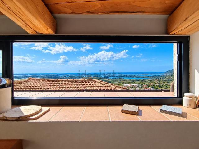 Casa in vendita a Monte San Biagio, Latina