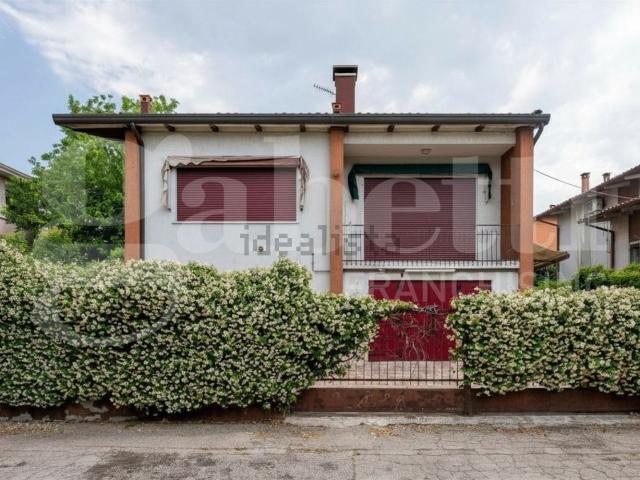 Casa in vendita a Monselice, Veneto