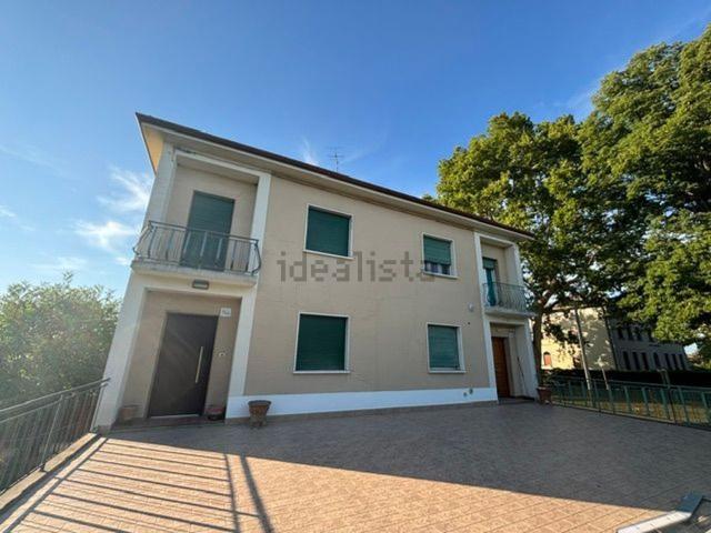 Casa in vendita a Nuovo Circondario Imolese, Medicina