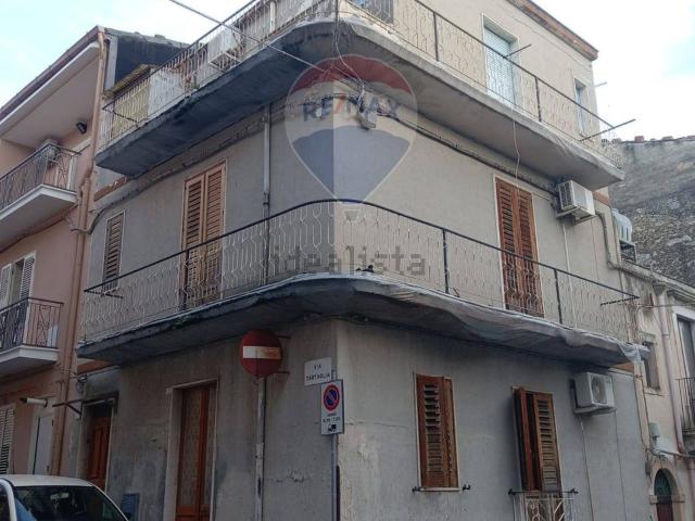 Casa in vendita a Sortino, Sicilia