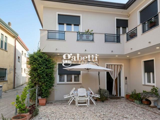 Casa in vendita a Polverara, Veneto