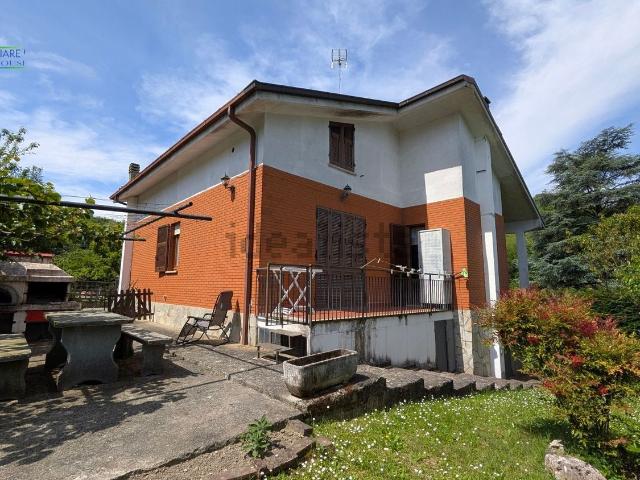 Casa in vendita a Piemonte, Alessandria