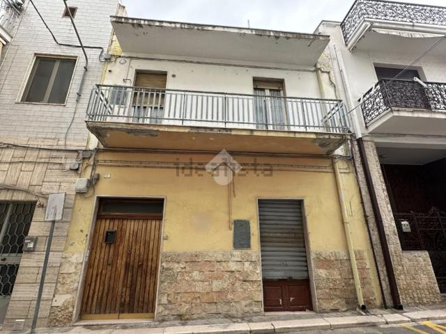Casa in vendita a Puglia, Barletta-andria-trani