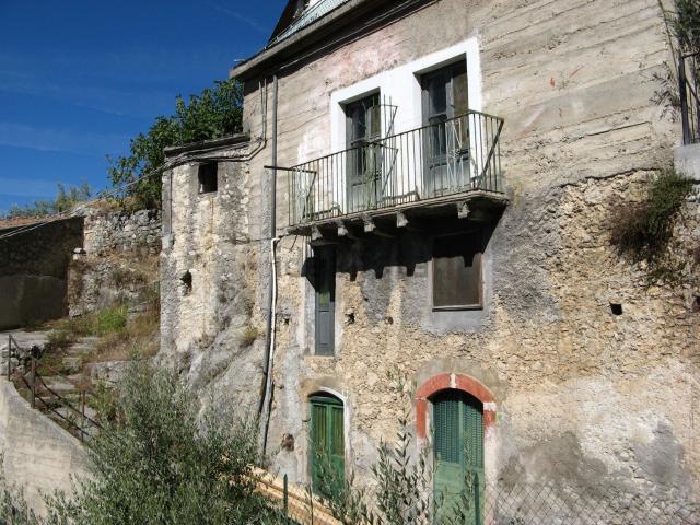 Casa in vendita a Unione dei comuni Terre dei Peligni, Roccacasale