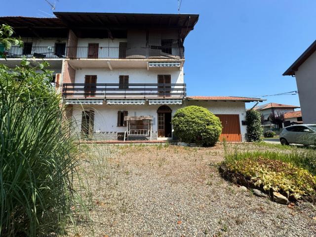 Casa in vendita a Piemonte, Novara