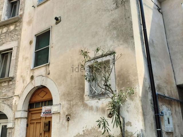 Casa in vendita a Ferrazzano, Molise