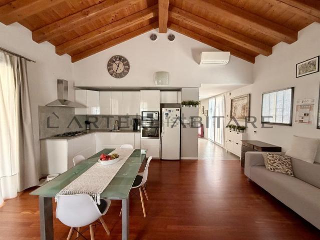 Casa in vendita a Noale, Veneto