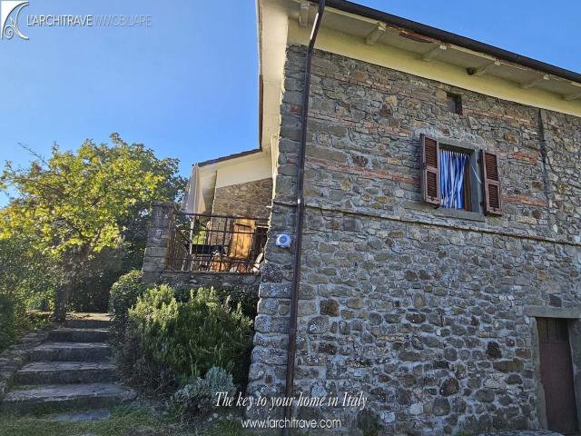 Casa in vendita a Unione di comuni Montana Lunigiana, Comano