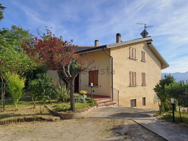 Casa in vendita a Marche, Ancona