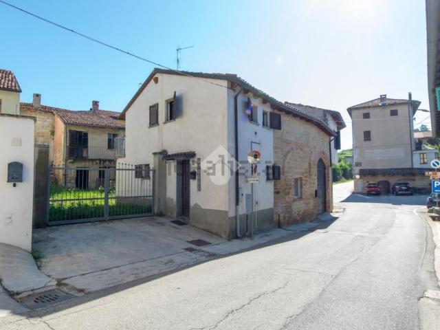 Casa in vendita a Piemonte, Alessandria