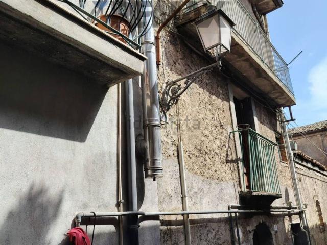 Casa in vendita a Randazzo, Sicilia