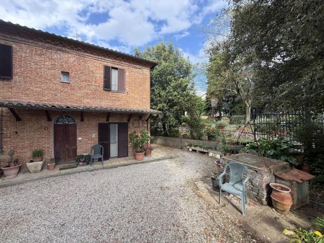 Casa in vendita a Petrignano, Gioiella