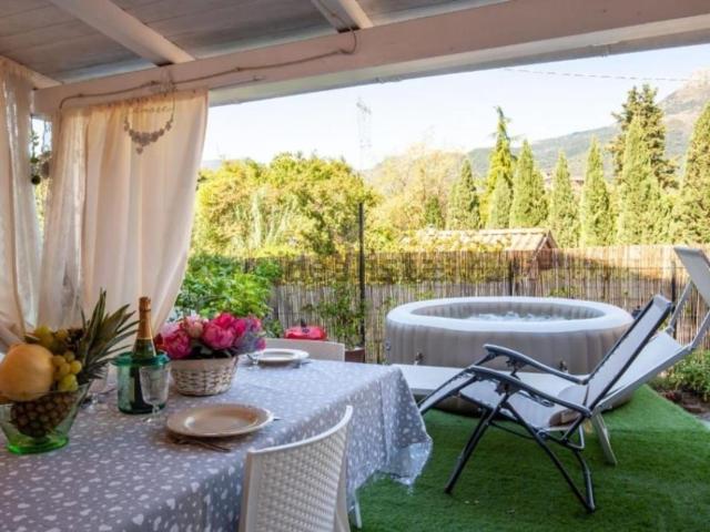 Casa in vendita a Camaiore, Toscana