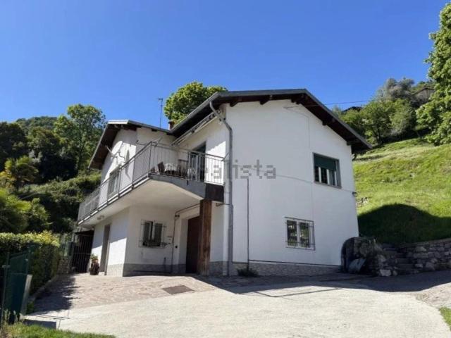 Casa in vendita a Dizzasco, Lombardia