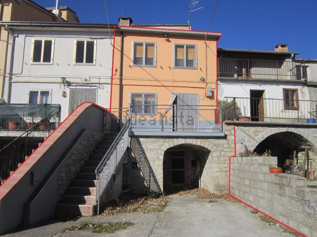 Casa in vendita a Belmonte Del Sannio, Molise