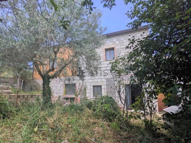 Casa in vendita a Pietrelcina, Campania