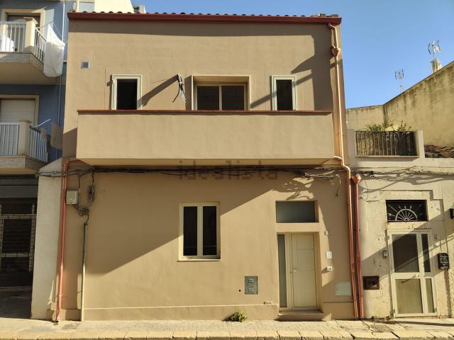 Casa in vendita a Pozzallo, Sicilia