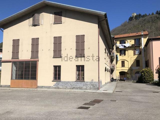 Casa in vendita a Como, Lombardia