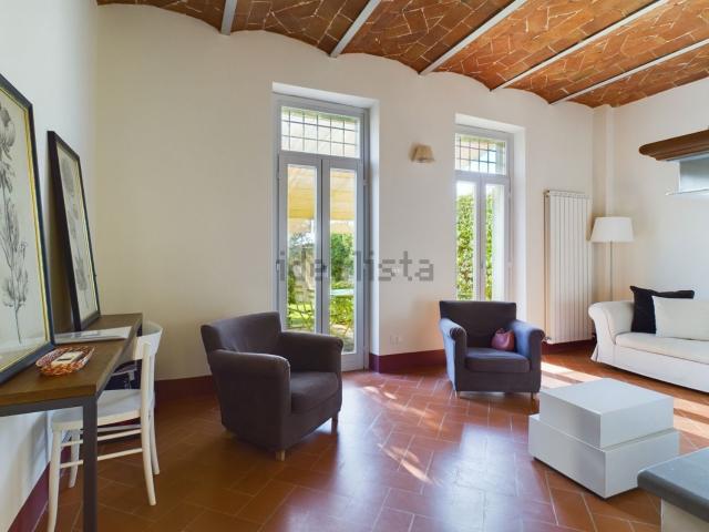 Casa in vendita a Monsigliolo, Cortona