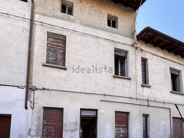 Casa in vendita a Gambolò, Lombardia