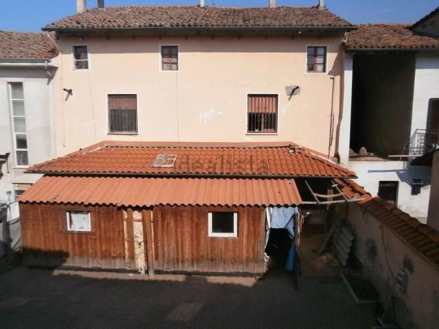 Casa in vendita a Mortara, Pavia