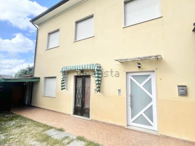 Casa in vendita a Massarosa, Toscana