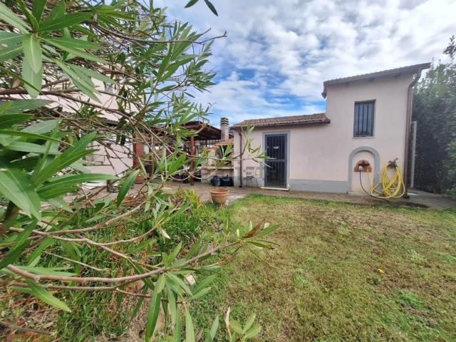 Casa in vendita a Pisa, Toscana