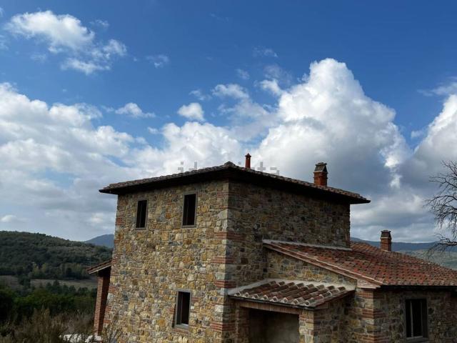 Casa in vendita a Bucine, Toscana