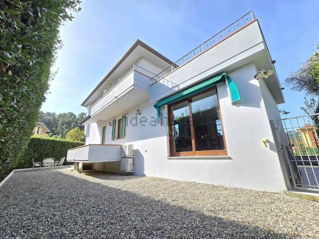 Casa in vendita a Camaiore, Lucca