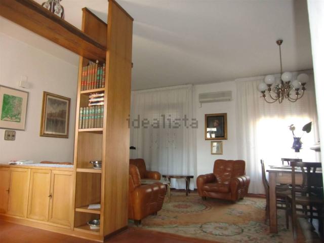 Casa in vendita a Montevarchi, Toscana