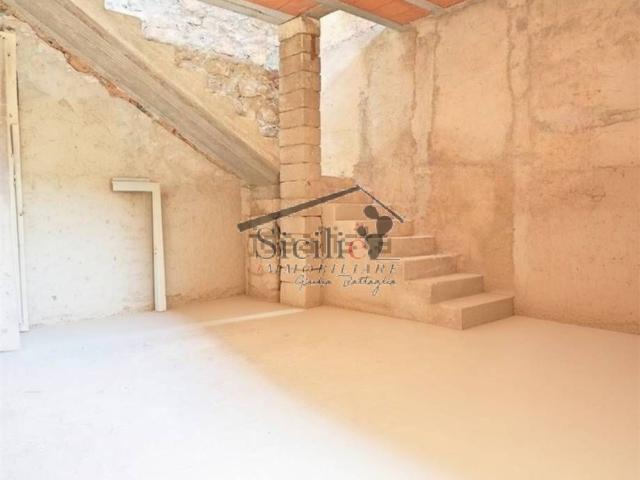 Casa in vendita a Cava D'aliga, Sicilia