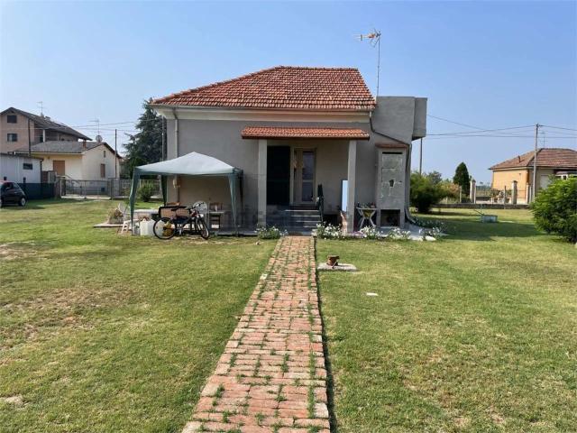 Casa in vendita a Piemonte, Alessandria