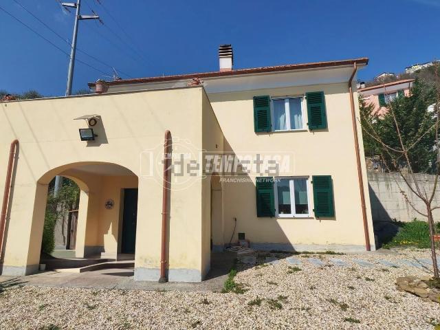 Casa in vendita a Testico, Liguria