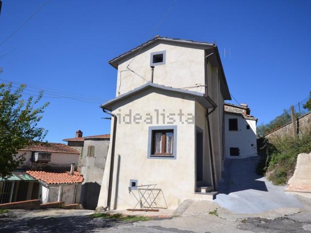 Casa in vendita a Monteleone D'orvieto, Umbria