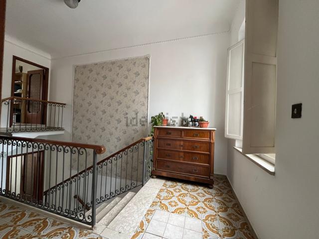 Casa in vendita a Marche, Ancona