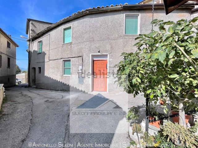 Casa in vendita a Marche, Ancona