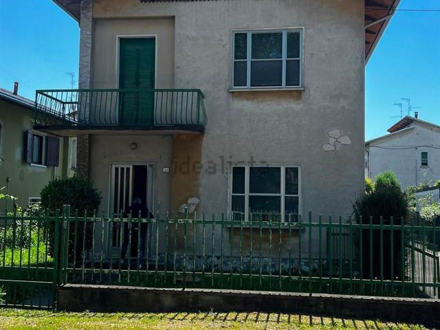 Casa in vendita a Suzzara, Lombardia