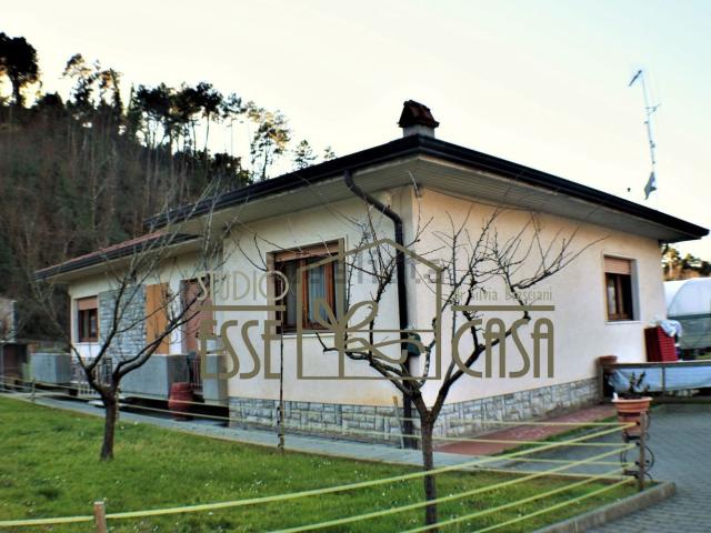 Casa in vendita a Camaiore, Toscana