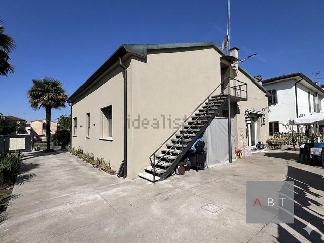 Casa in vendita a Tombolo, Veneto